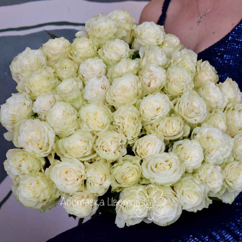 Букет белых роз&laquo;Лунное сияние&raquo; 1