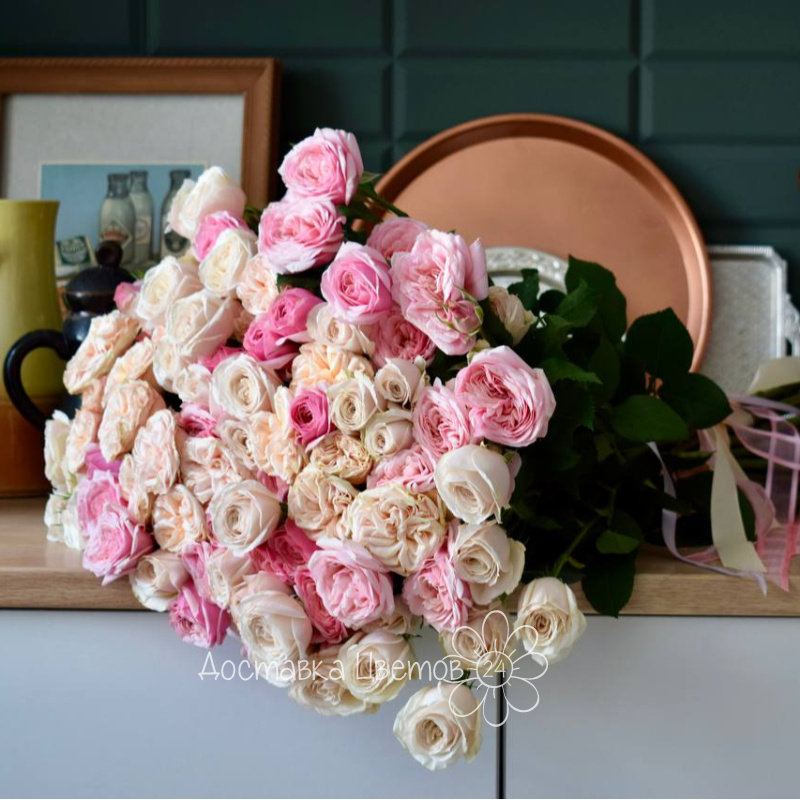 Букет из кустовых роз "Нежное сияние 1