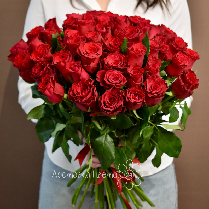 Букет 51 роза кения 