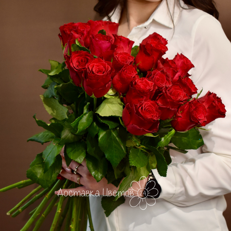 Букет из 25 роз кения 