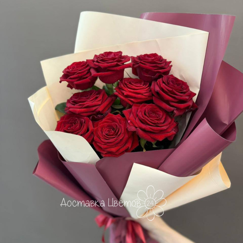 Букет роз &laquo;С любовью!&raquo;